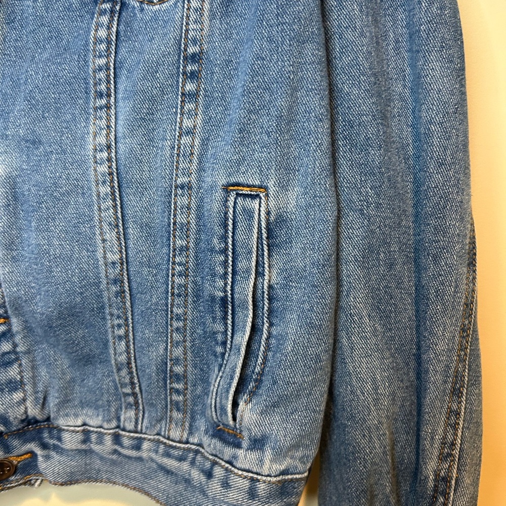 PrettyLittleThing Oversized Denim Jacket Sz 2 - Picture 3 of 9
